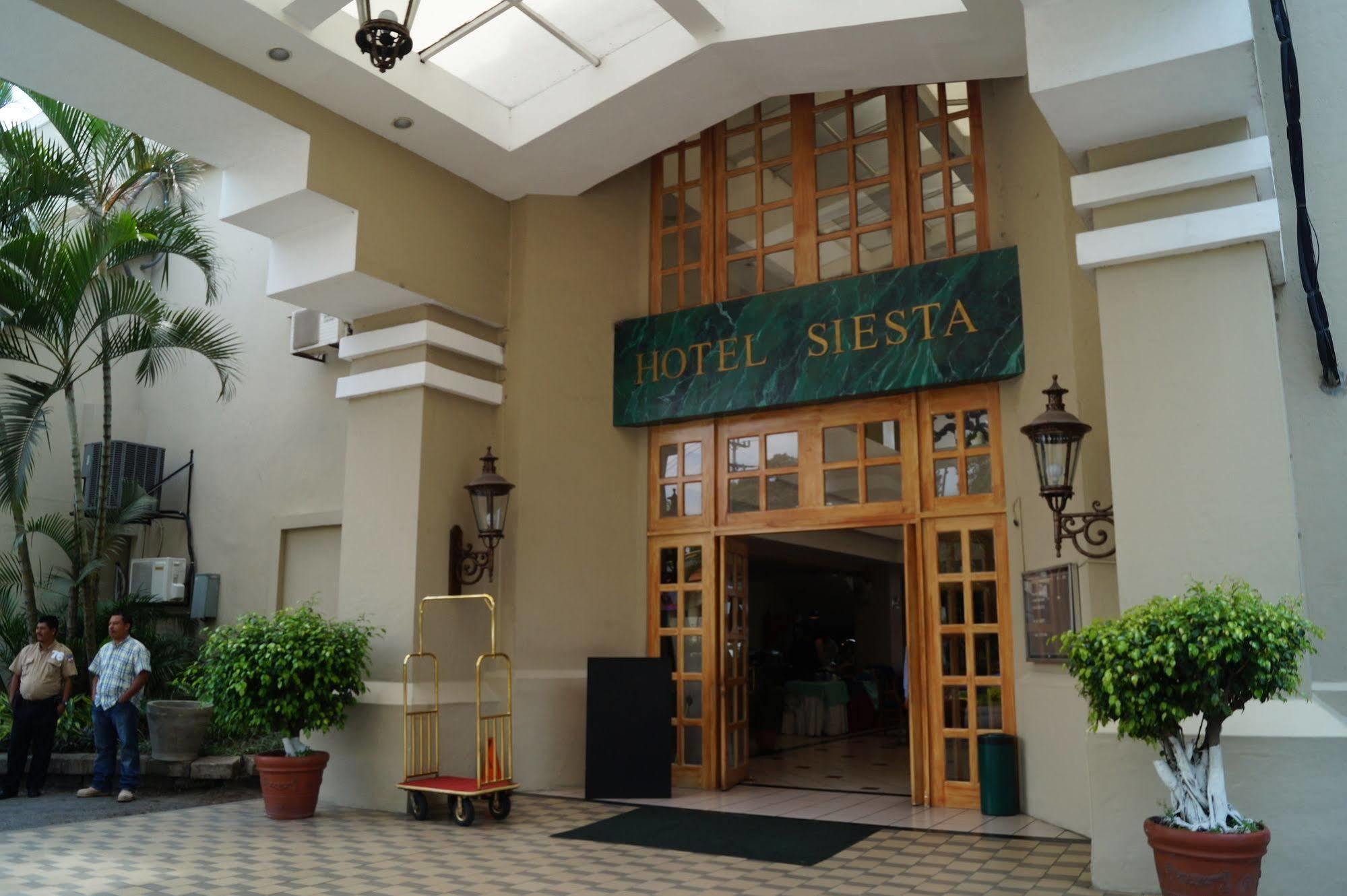 Siesta Hotel And Casino Antiguo Cuscatlán Exteriör bild